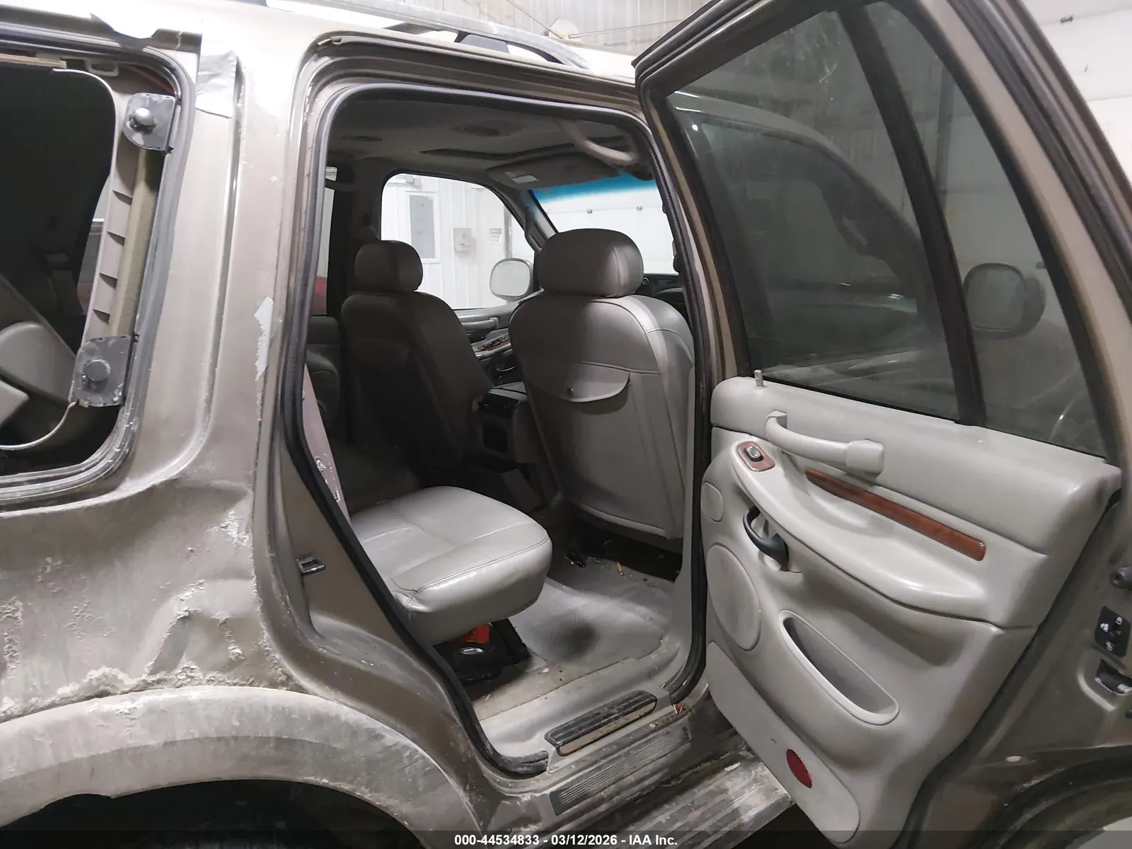 2002 Lincoln Navigator