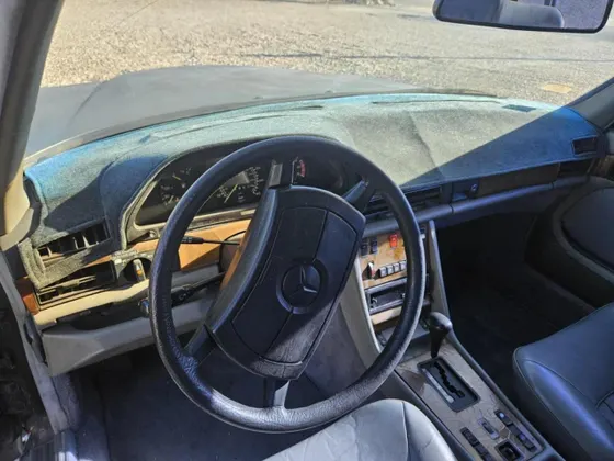 1985 Mercedes-Benz 500 Series 500SEL
