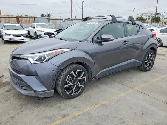 2019 Toyota C-HR XLE