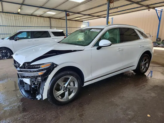 2026 Genesis GV70 2.5T