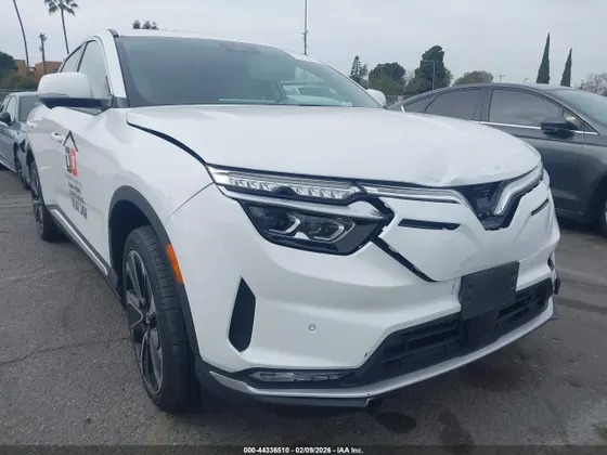 2023 VinFast VF 8 Plus