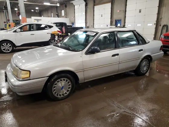 1993 Ford Tempo GL