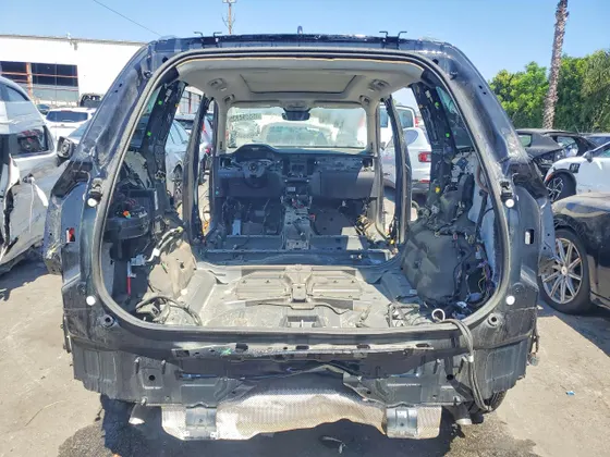 2025 Volvo XC90 Plug-In Hybrid Ultra