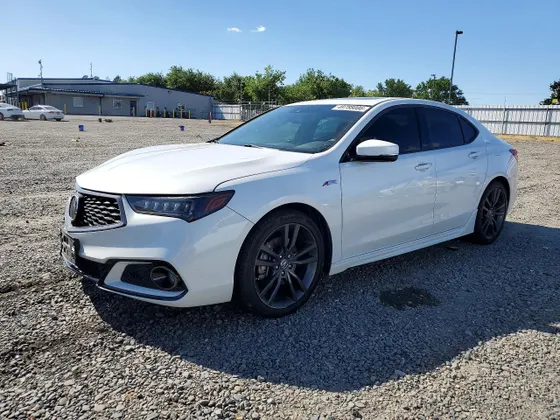 2020 Acura TLX w/A-Spec Pkg
