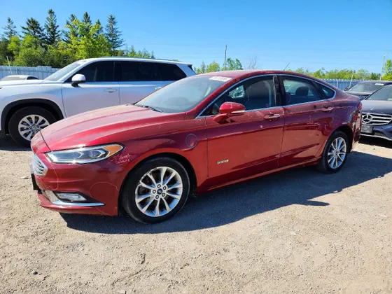 2017 Ford Fusion Energi SE