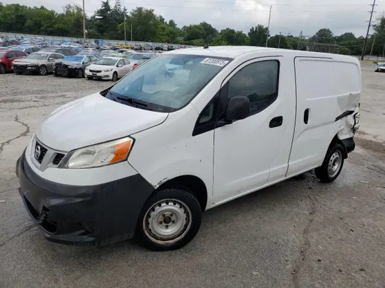 2014 Nissan NV200 SV