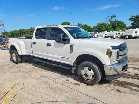 2019 Ford Super Duty F-350 DRW XL