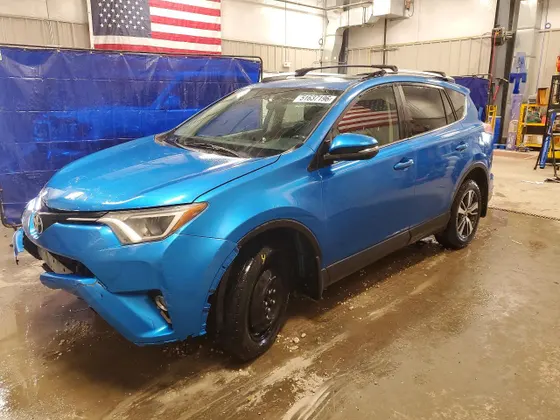 2016 Toyota RAV4 XLE