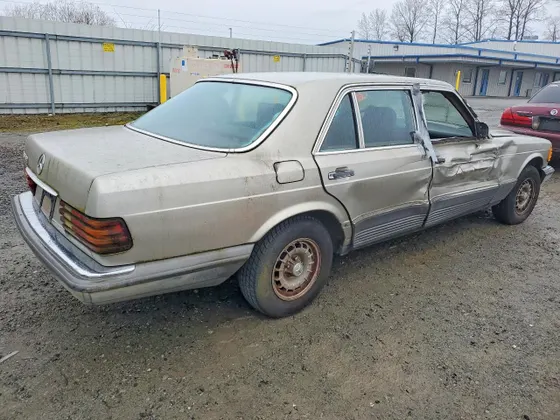1985 Mercedes-Benz 500 Series 500SEL