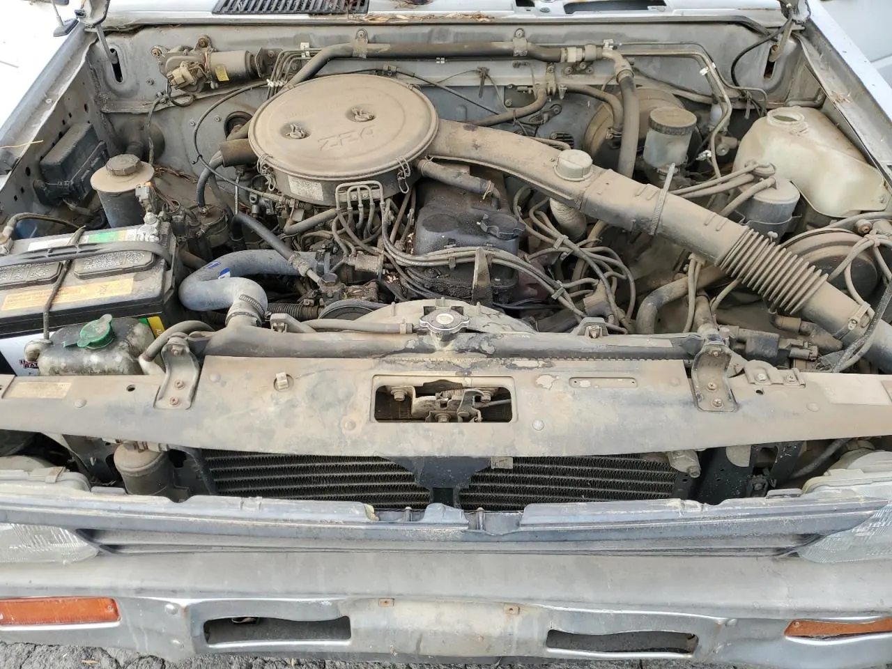 1988 Nissan Hardbody King Cab 2WD KING CAB