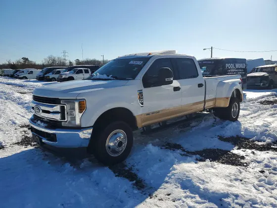 2019 Ford Super Duty F-350 DRW XL