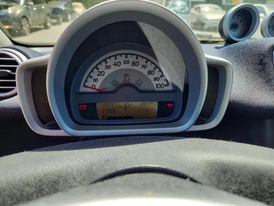 2013 smart fortwo Pure
