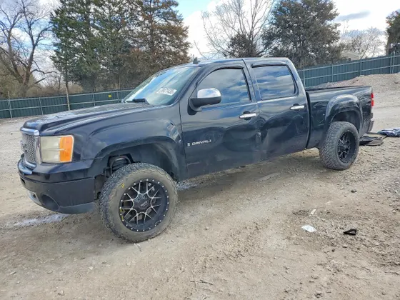 2008 GMC Sierra Denali NEW SIERRA