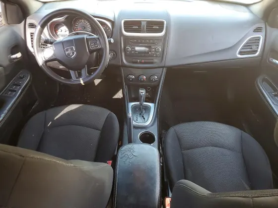2013 Dodge Avenger SE