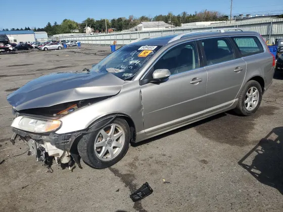 2009 Volvo V70 3.2