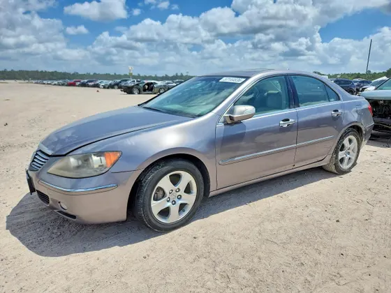 2006 Acura RL