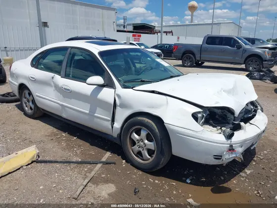 2002 Ford Taurus SES Standard