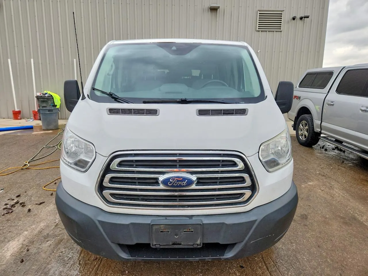 2015 Ford Transit Wagon XLT