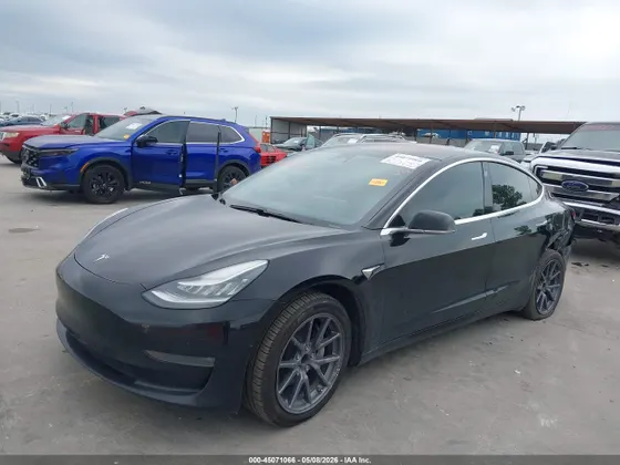 2019 Tesla Model 3 Mid Range