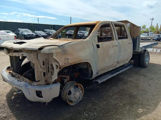 2024 Chevrolet Silverado 3500HD CC LT