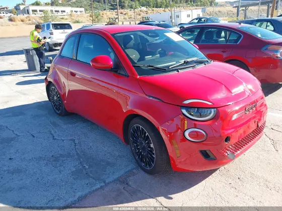2024 FIAT 500e INSPI(RED)