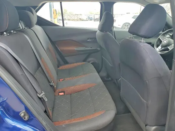 2018 Nissan Kicks SV