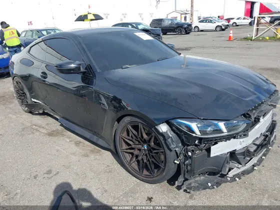 2025 BMW M4 Competition xDrive