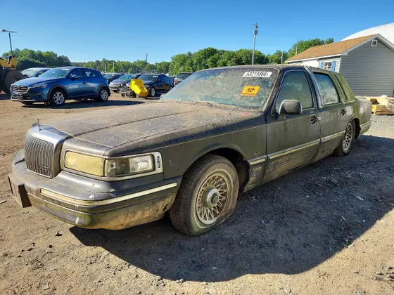 1996 Lincoln Town Car Executive