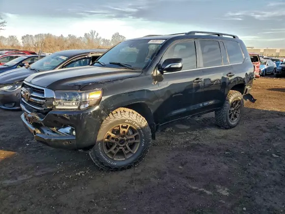 2020 Toyota Land Cruiser VX-R
