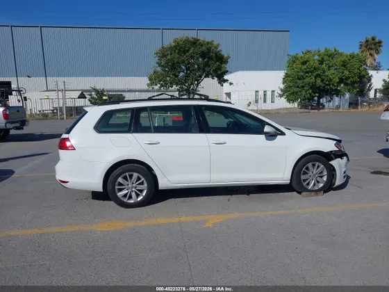 2015 Volkswagen Golf SportWagen TSI S