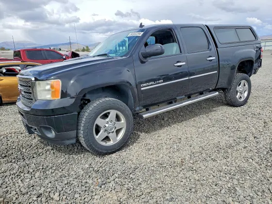 2013 GMC Sierra 2500HD Denali
