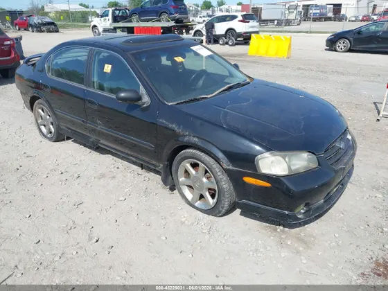 2001 Nissan Maxima SE