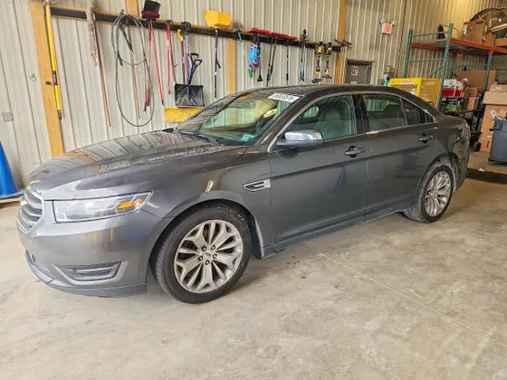 2018 Ford Taurus Limited