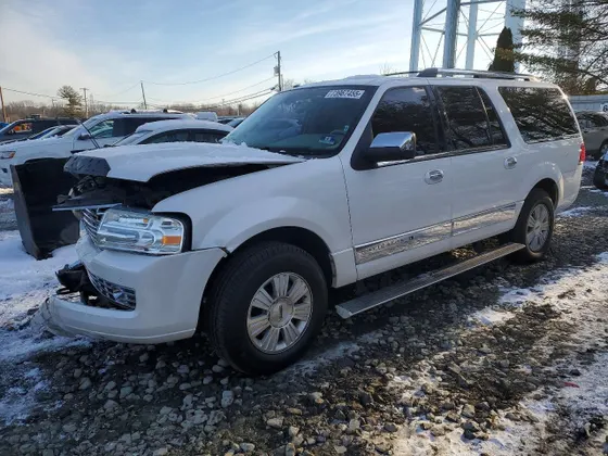2011 Lincoln Navigator L L