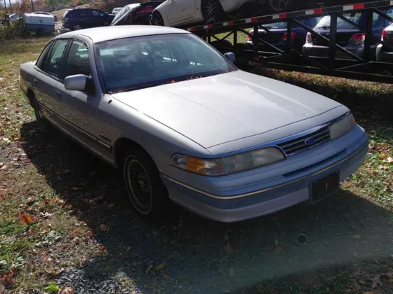 1994 Ford Crown Victoria LX
