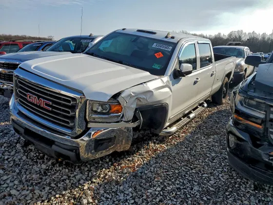 2019 GMC Sierra 2500 K2500 SLE