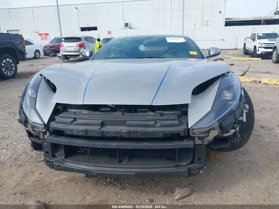 2019 Ferrari 812 Superfast