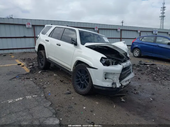 2021 Toyota 4Runner Nightshade