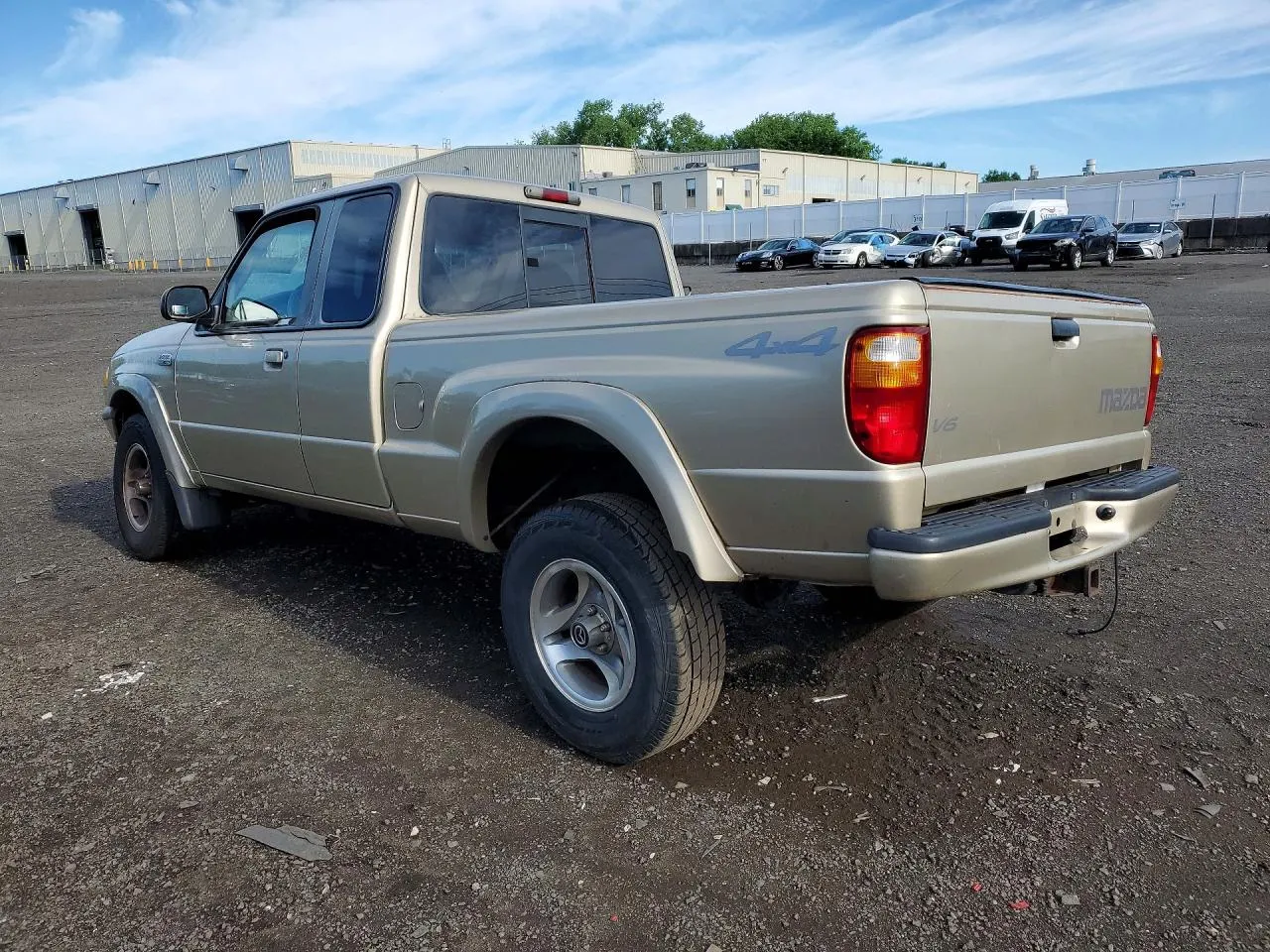 2002 Mazda B-Series 4WD Truck SE