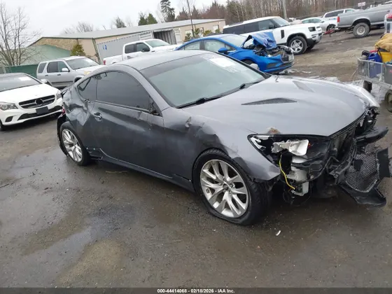 2016 Hyundai Genesis Coupe 3.8L Base
