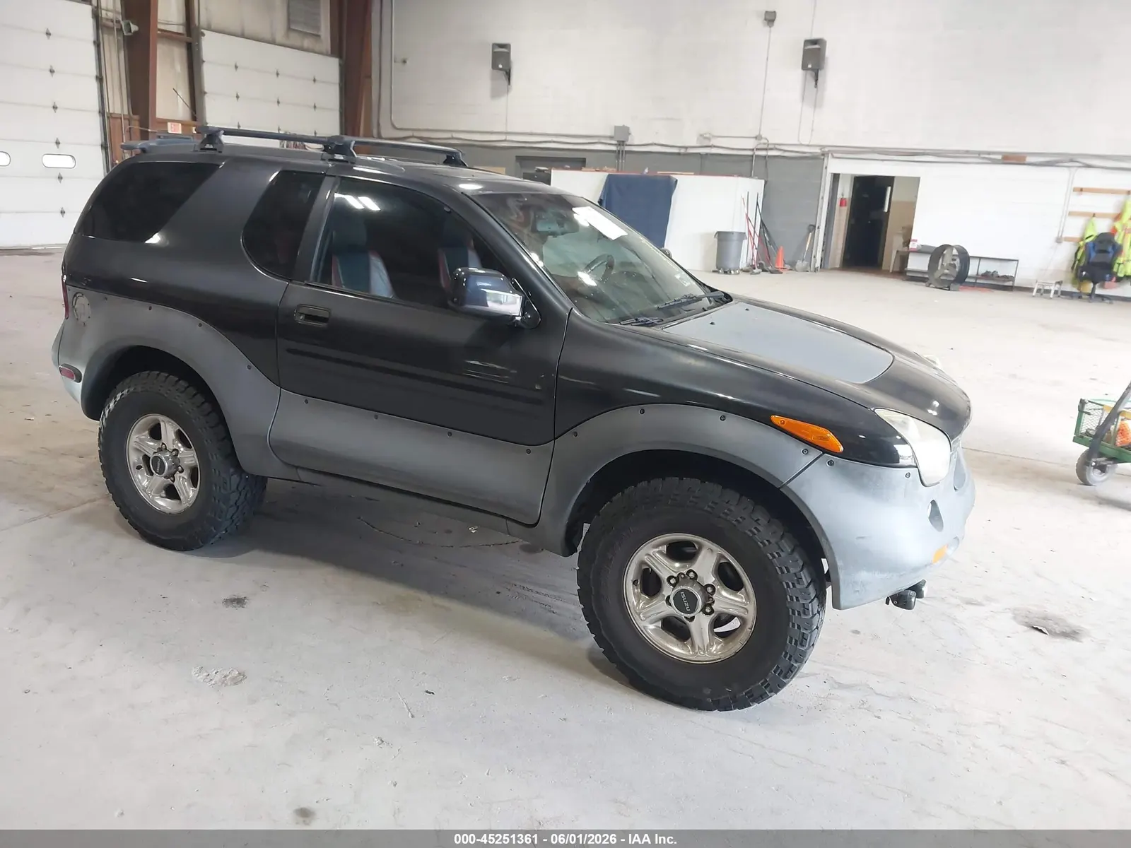1999 Isuzu VehiCROSS
