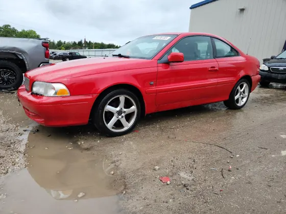 2002 Volvo C70 SE