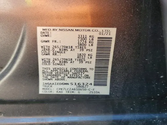2021 Nissan Titan SV