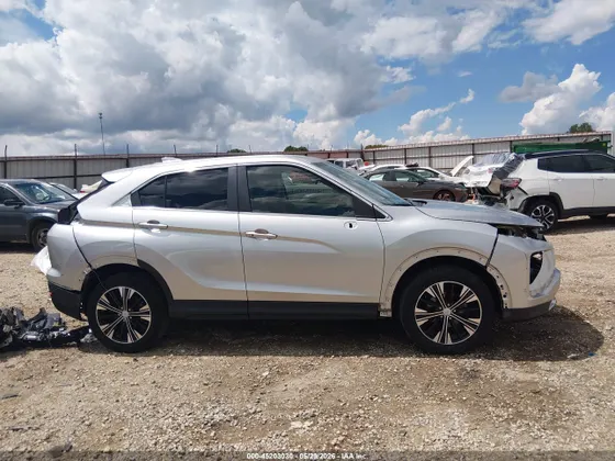 2022 Mitsubishi Eclipse Cross SE