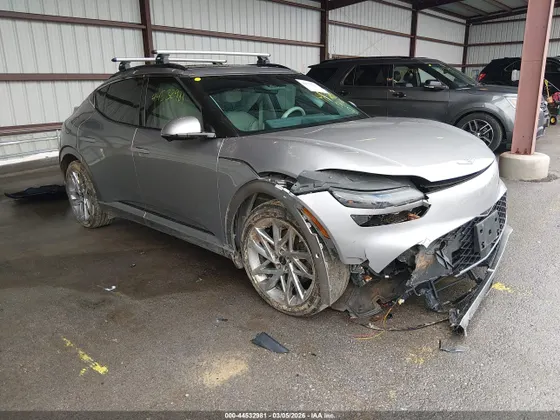 2024 Genesis GV60 Advanced