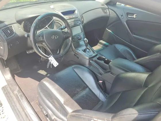 2012 Hyundai Genesis Coupe 3.8 Grand Touring