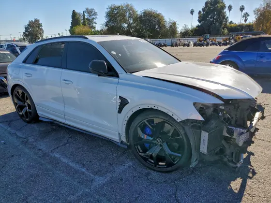 2022 Audi RS Q8