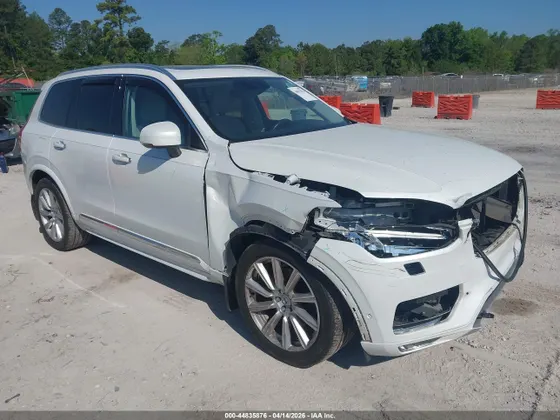 2018 Volvo XC90 Inscription