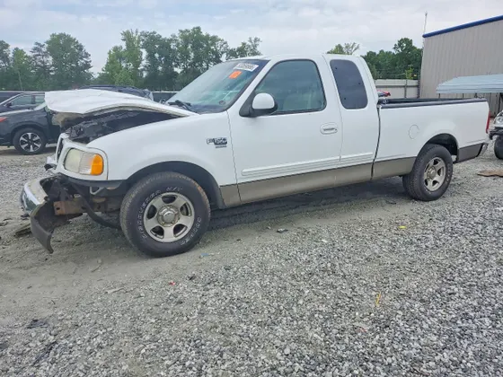 2002 Ford F-150 XL