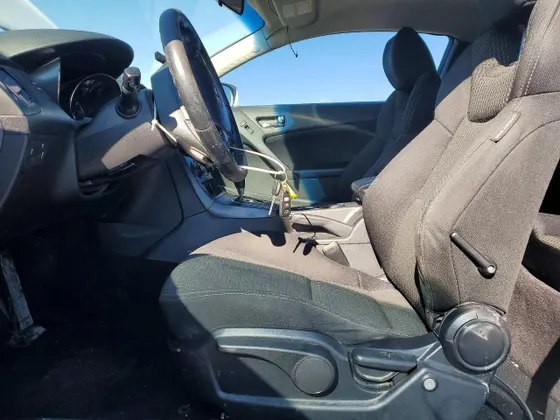 2012 Hyundai Genesis Coupe 2.0T